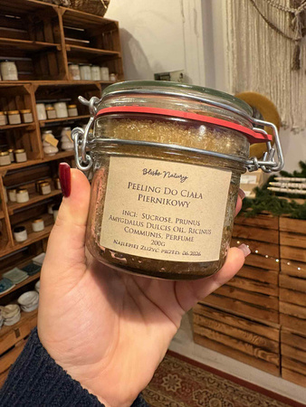 Naturalny peeling do ciala Piernikowy